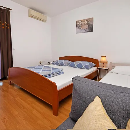 Apartment Dulabic