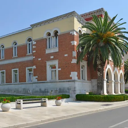 Dulabic Apartment Porec